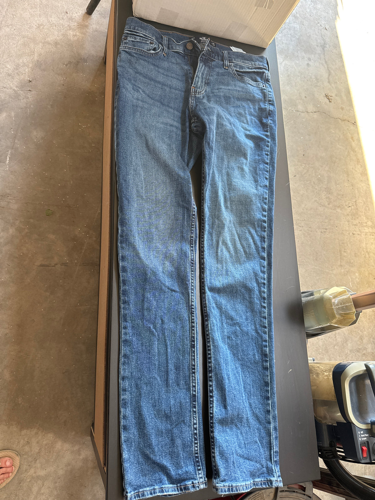 HOLLISTER JEANS 30/34