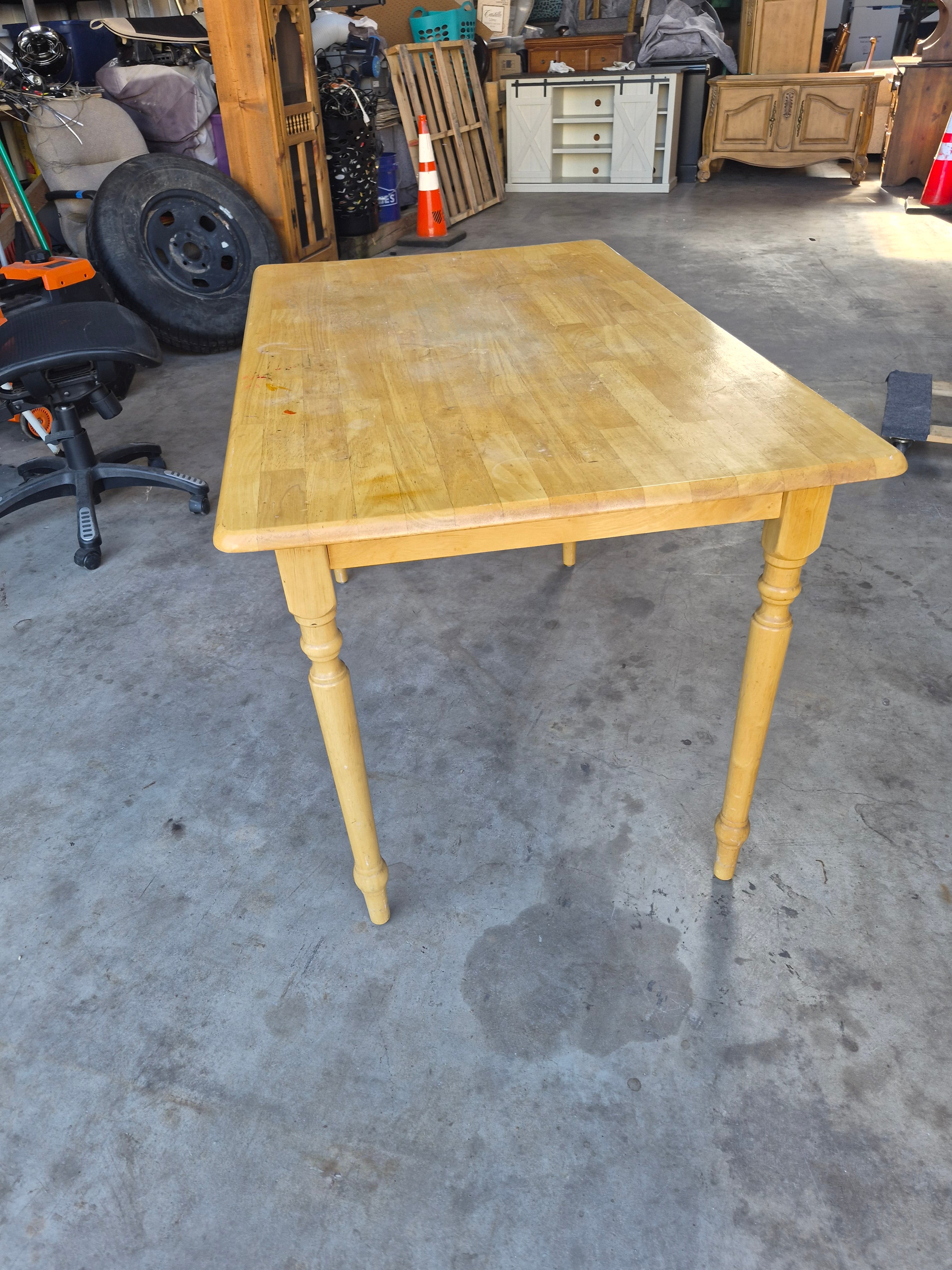 Kitchen table to repurpose