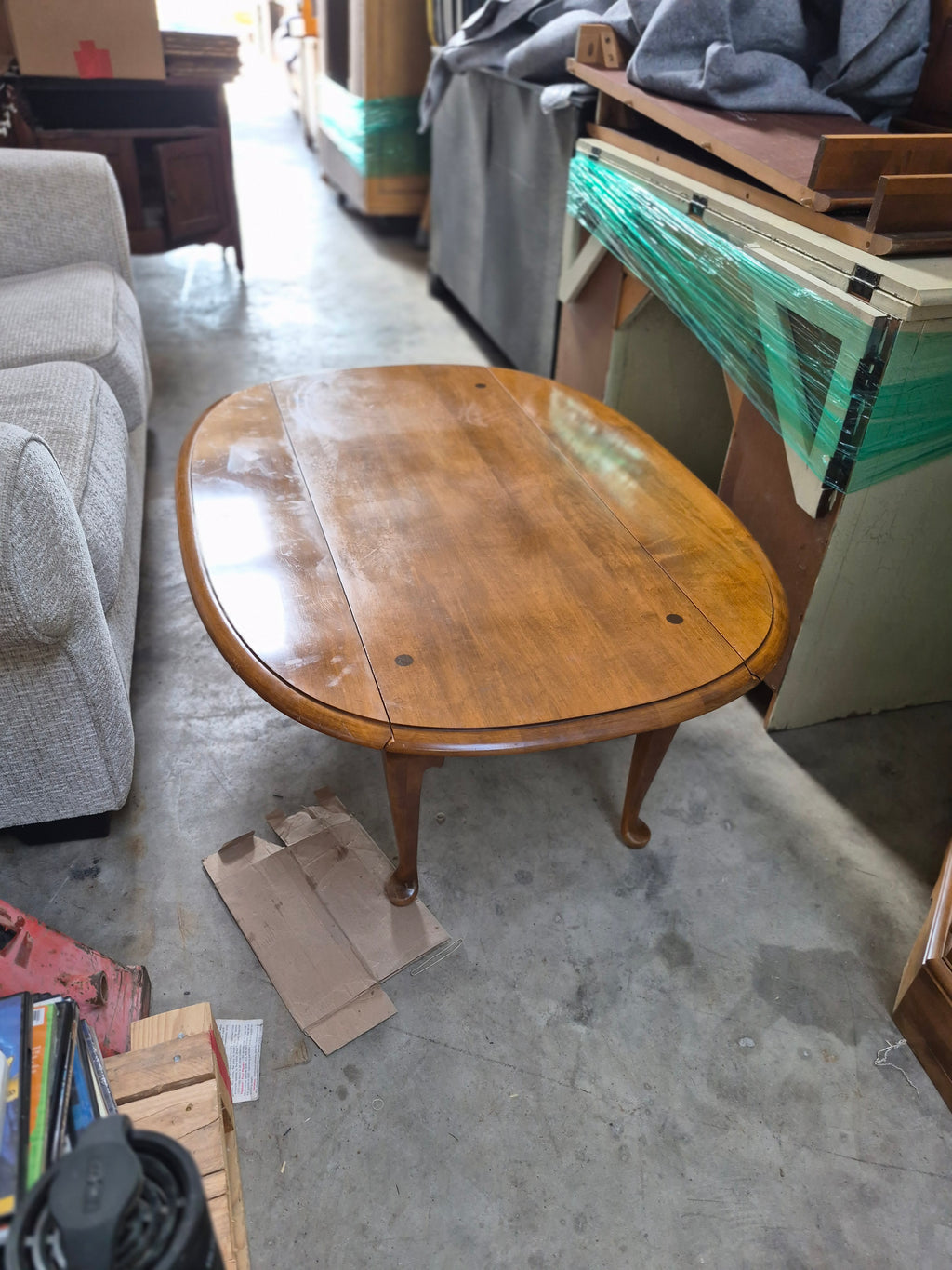 Ethan Allen drop leaf coffee table