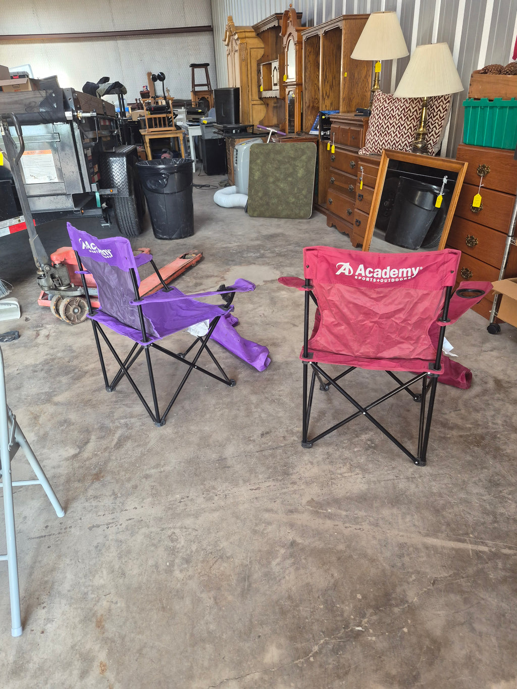 Outdoor folding chairs, pair