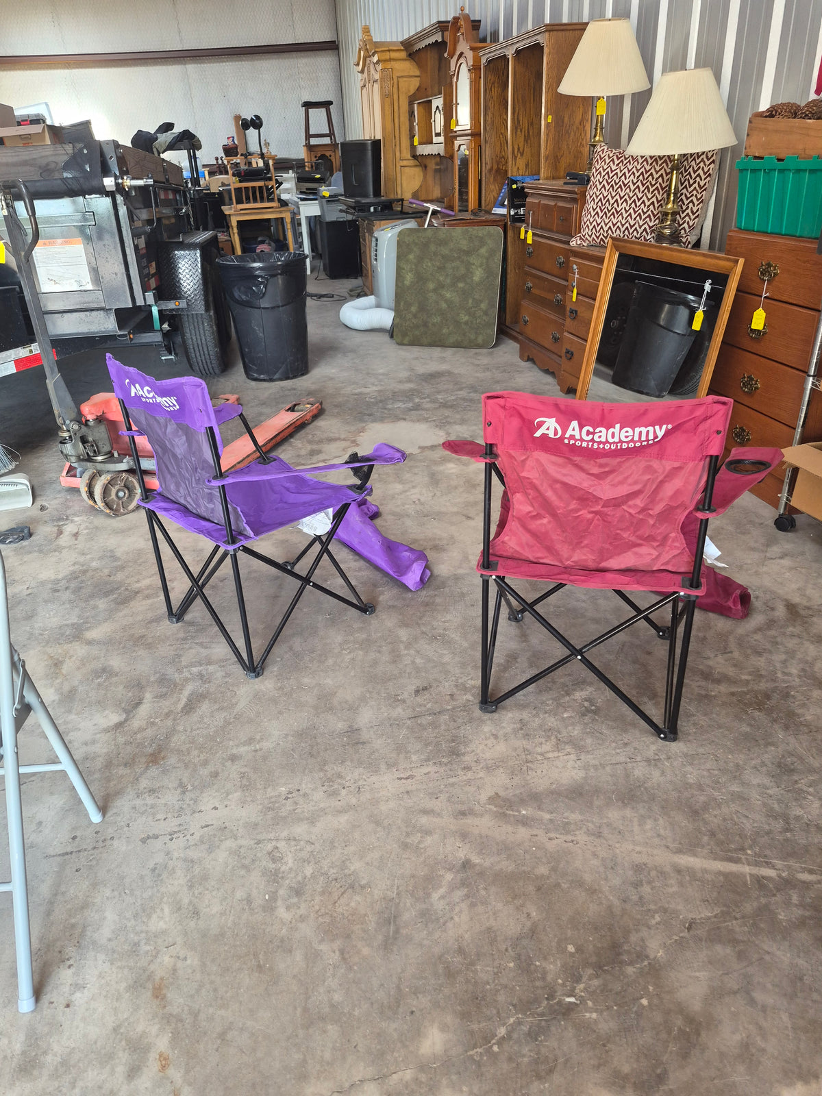 Outdoor folding chairs, pair