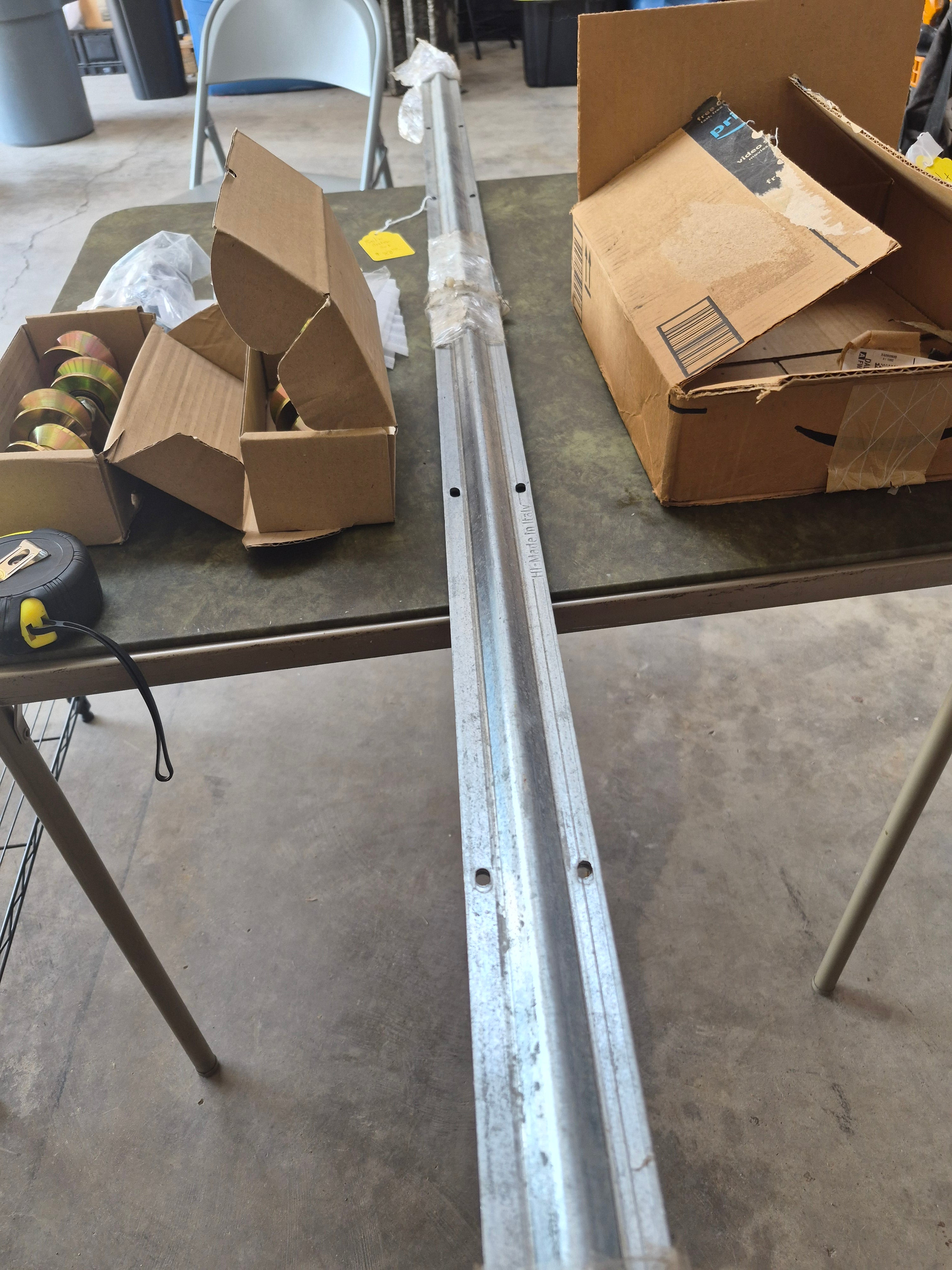 Rail and coaster set for sliding gate