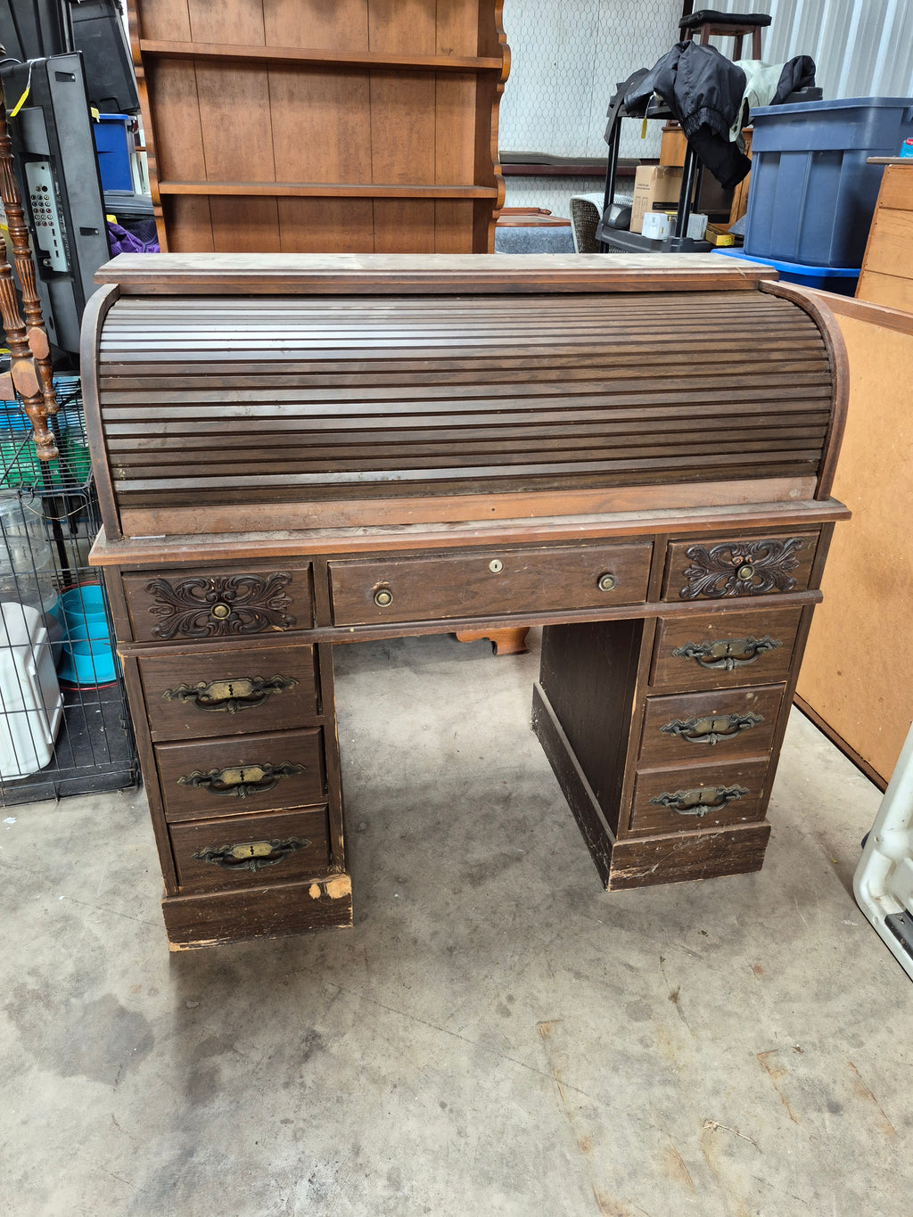 Vintage rolltop desk, needs repair