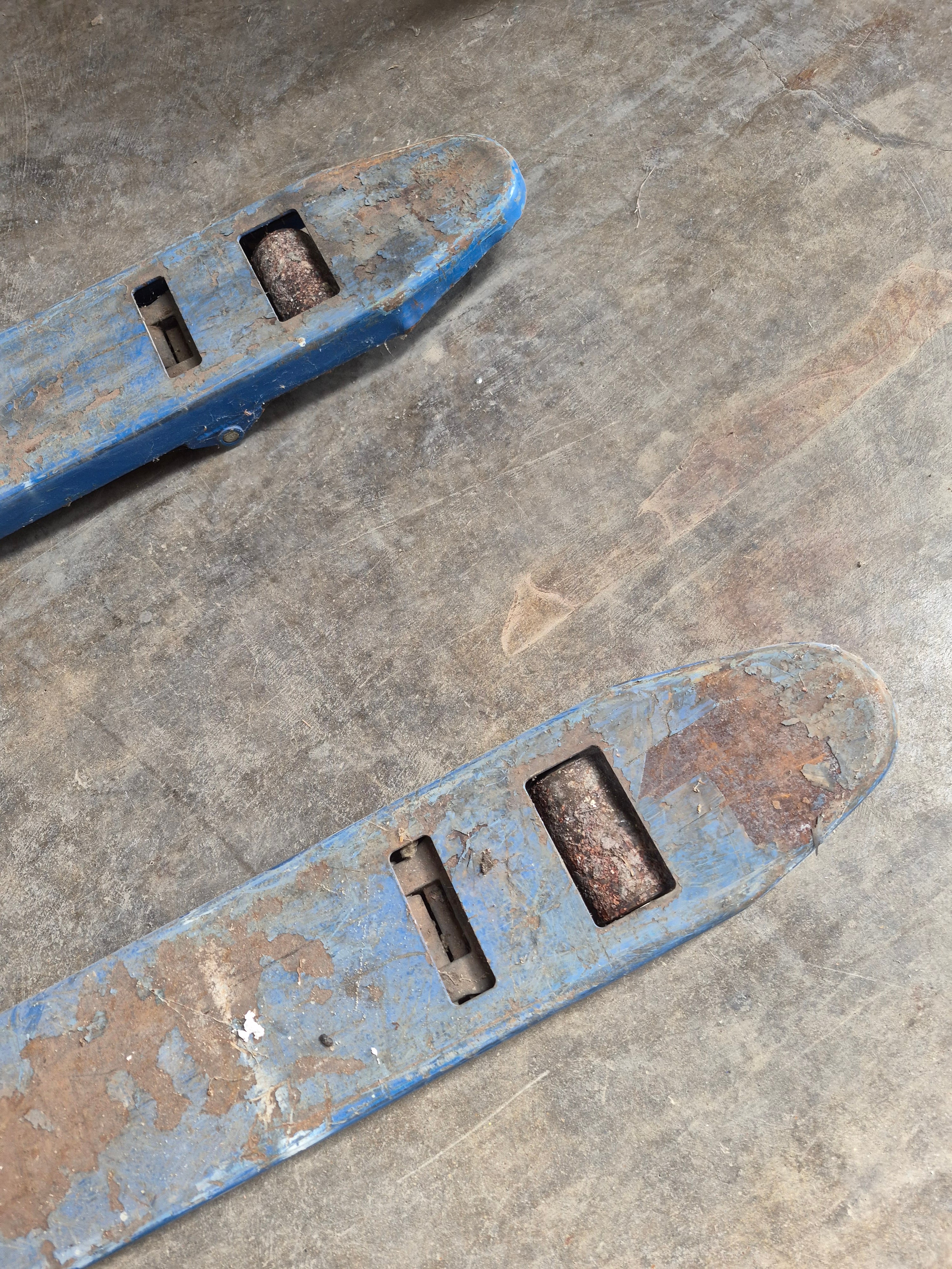 Pallet jack needs repair