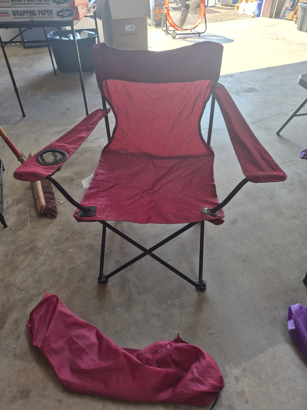 Outdoor folding chairs, pair